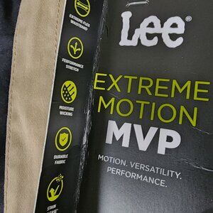 NWT Lee Extreme Motion MV Oscar Khakis Men's 50x29 Relaxed Fit New with tags